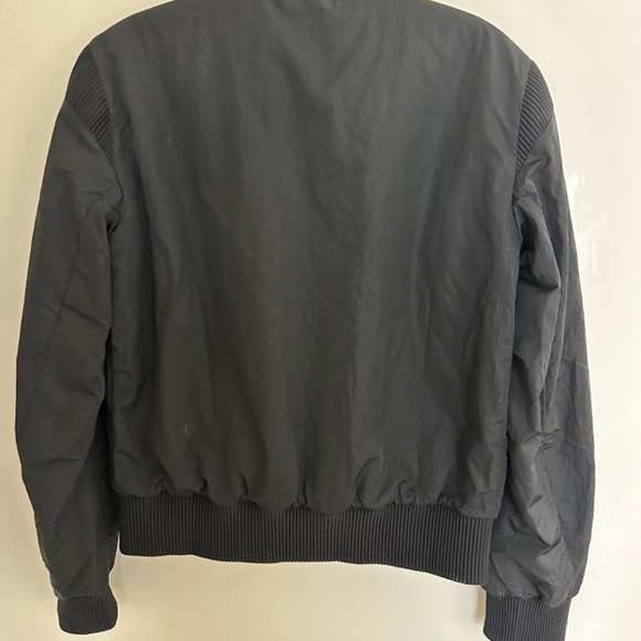 Lululemon Reversible Insulated Bomber Jacket - Picture 4 of 9